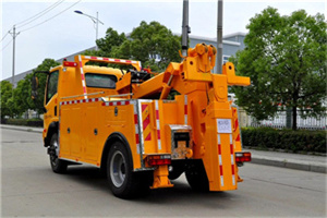 剑阁高速路拖车费